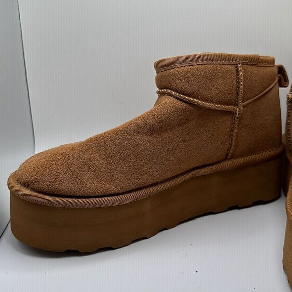 CUSHIONAIRE Women's Genuine Suede pull on platform boot +Memory Foam 9 CHESTNUT - Picture 7 of 7